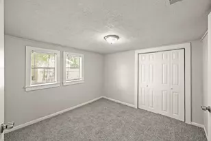 203 W Hart Ave, Pasadena, TX 77506 - Photo 10