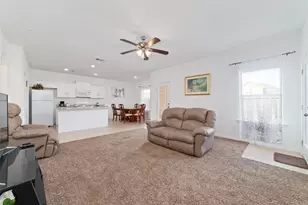 12712 Plummersville St, Houston, TX 77072 - Photo 6