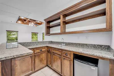 8702 Ilona Lane, Houston, TX 77025 - Photo 36