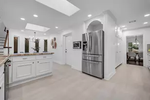 8702 Ilona Ln, Houston, TX 77025 - Photo 20