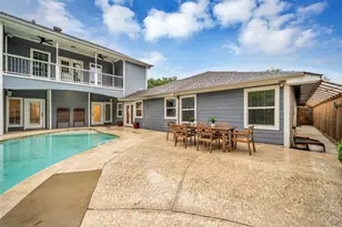 8702 Ilona Ln, Houston, TX 77025 - Photo 46