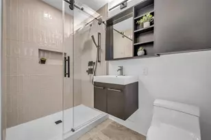 8702 Ilona Ln, Houston, TX 77025 - Photo 24