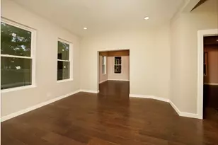 621 N 4th St, Crockett, TX 75835 - Photo 4