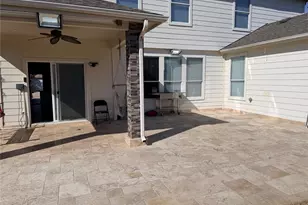 4715 Lunsford Hollow Ln, Friendswood, TX 77546 - Photo 20