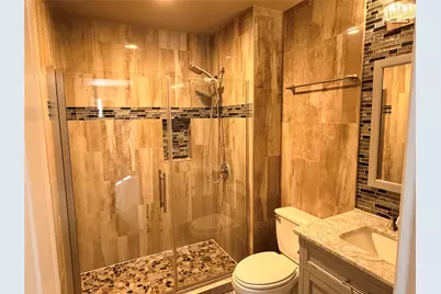 4715 Lunsford Hollow Lane, Friendswood, TX 77546 - Photo 14