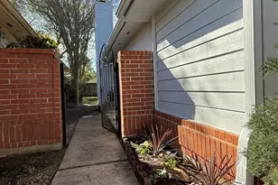 16155 Golden Sands Dr, Houston, TX 77095 - Photo 4