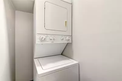 939 Wax Myrtle Lane, Houston, TX 77079 - Photo 14