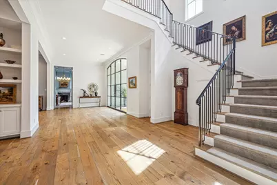 2116 Looscan Lane, Houston, TX 77019 - Photo 2