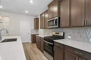5931 Garnet Rdg Dr, Houston, TX 77092 - Photo 12