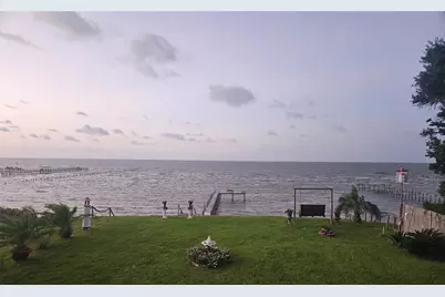 7914 Ocean Drive, Beach City, TX 77523 - Photo 26