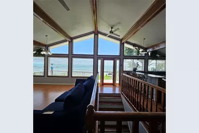 7914 Ocean Drive, Beach City, TX 77523 - Photo 10