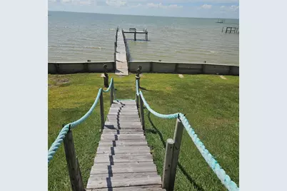 7914 Ocean Drive, Beach City, TX 77523 - Photo 20