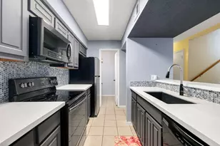 3200 Gessner Rd, Houston, TX 77063 - Photo 8