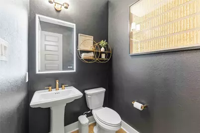 1717 Lindsey Ridge Drive, Houston, TX 77055 - Photo 28