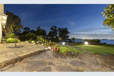 422 S Burnett Drive, Baytown, TX 77520 - Photo 24