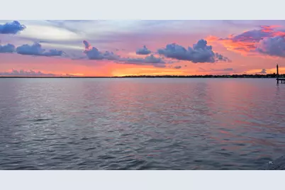 422 S Burnett Drive, Baytown, TX 77520 - Photo 14