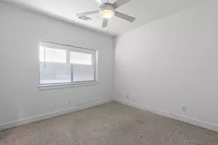 4421 Eigel St, Houston, TX 77007 - Photo 18