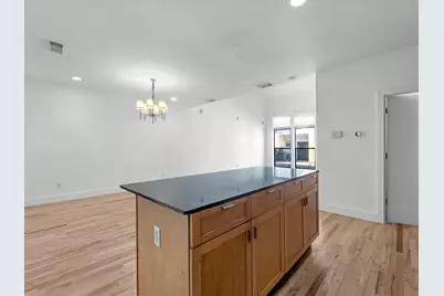 4421 Eigel Street, Houston, TX 77007 - Photo 8