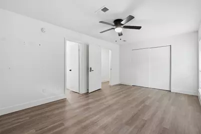4510 Bungalow Lane, Houston, TX 77047 - Photo 18