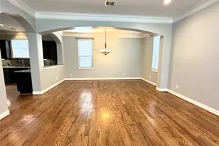 321 W 26th St, Houston, TX 77008 - Photo 6
