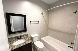 321 W 26th St, Houston, TX 77008 - Photo 22