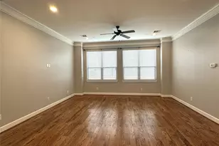 321 W 26th St, Houston, TX 77008 - Photo 4