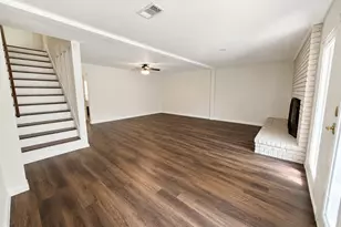 3004 Woodland Dr, Dickinson, TX 77539 - Photo 6