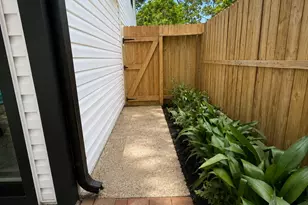 3004 Woodland Dr, Dickinson, TX 77539 - Photo 28