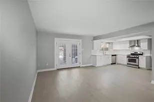 2244 Triway Ln, Houston, TX 77043 - Photo 12