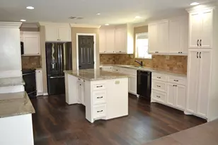 10025 Plum Grove Rd, Cleveland, TX 77327 - Photo 14