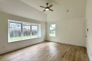 7510 Golden Thistle Ln, Cypress, TX 77433 - Photo 16