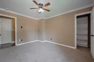 15509 Lakeview Dr, Jersey Village, TX 77040 - Photo 30