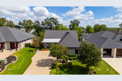 2932 Boxelder Drive, Bryan, TX 77807 - Photo 2