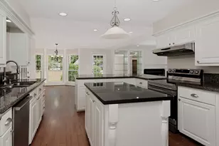 112 Kirkwood Ln, Conroe, TX 77304 - Photo 16