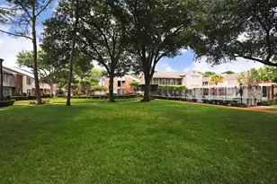 1260 Fountain View Dr, Houston, TX 77057 - Photo 44