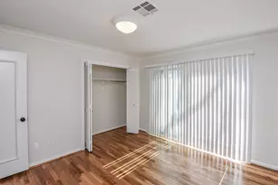 9703 Briar Forest Dr, Houston, TX 77042 - Photo 22