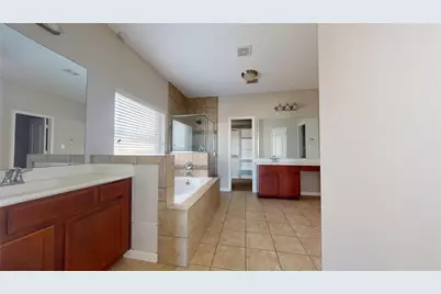 20254 Fossil Valley Lane, Cypress, TX 77433 - Photo 18