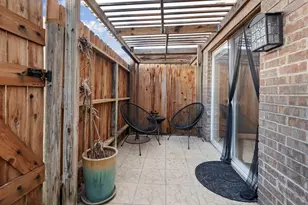 6111 Beverly Hill St, Houston, TX 77057 - Photo 10