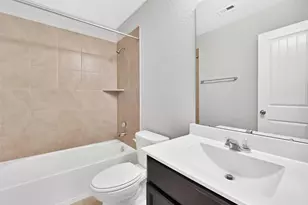 29711 Breakwater Dr, Katy, TX 77494 - Photo 16