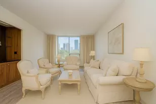 5100 San Felipe St, Houston, TX 77056 - Photo 4