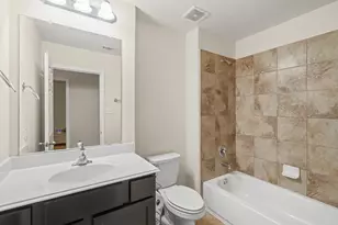6007 Gavin Manor Ct, Katy, TX 77449 - Photo 32