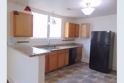 1414 17th Street, Galveston, TX 77550 - Photo 10