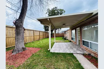 2326 Briarview Drive, Houston, TX 77077 - Photo 36