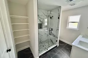 2511 Briarpark Dr, Houston, TX 77042 - Photo 46