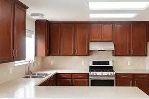 24511 Hampton Lakes Dr, Katy, TX 77493 - Photo 4