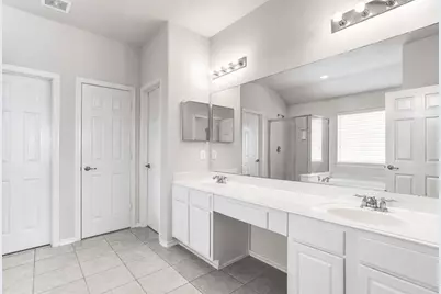 24511 Hampton Lakes Dr, Katy, TX 77493 - Photo 18