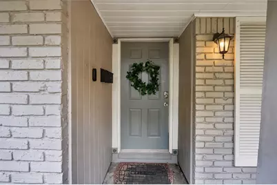 10706 Oasis Drive, Houston, TX 77096 - Photo 6