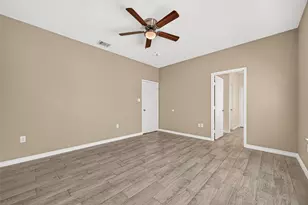 310 W Watson St, Willis, TX 77378 - Photo 18