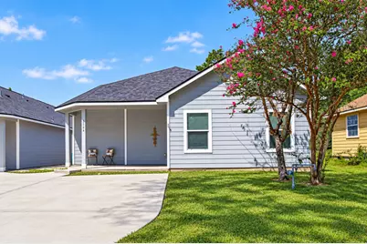 310 W Watson Street #A, Willis, TX 77378 - Photo 2