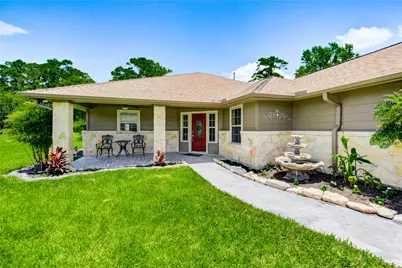 37 Wildwood Lake Drive, Huntsville, TX 77340 - Photo 1